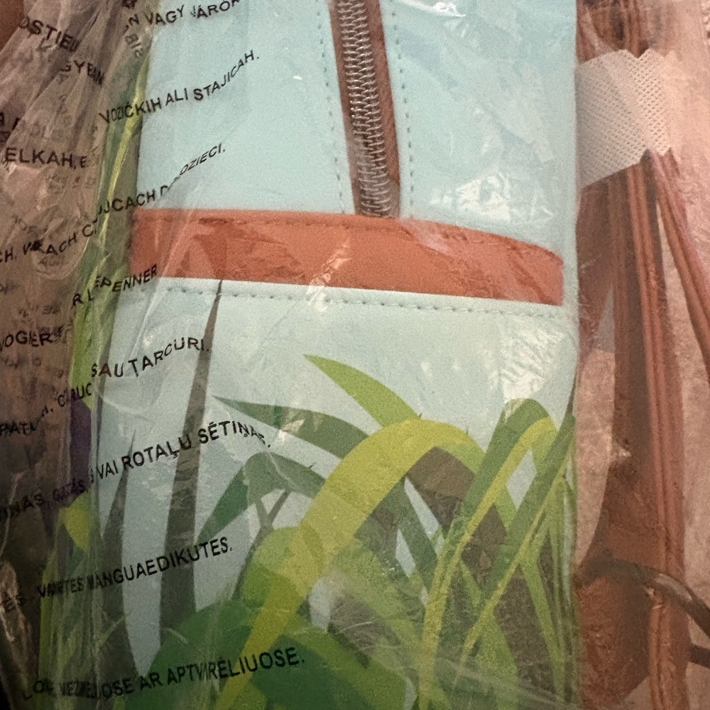 Loungefly bugs life Backpack - Picture 2 of 5